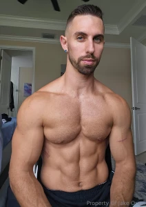 Here is 50 off to return to my paid onlyfans - https onlyfans com