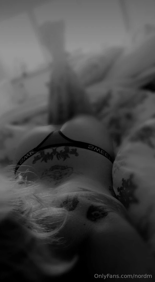 This is xandra xandra ink my new friend shes a kinky girl from sweden 