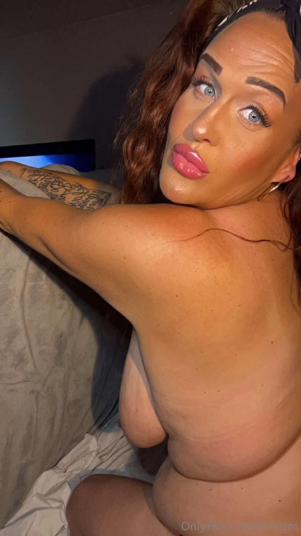 Veronicadeep is back shes a deepthroatqueen from sweden with big juicy 