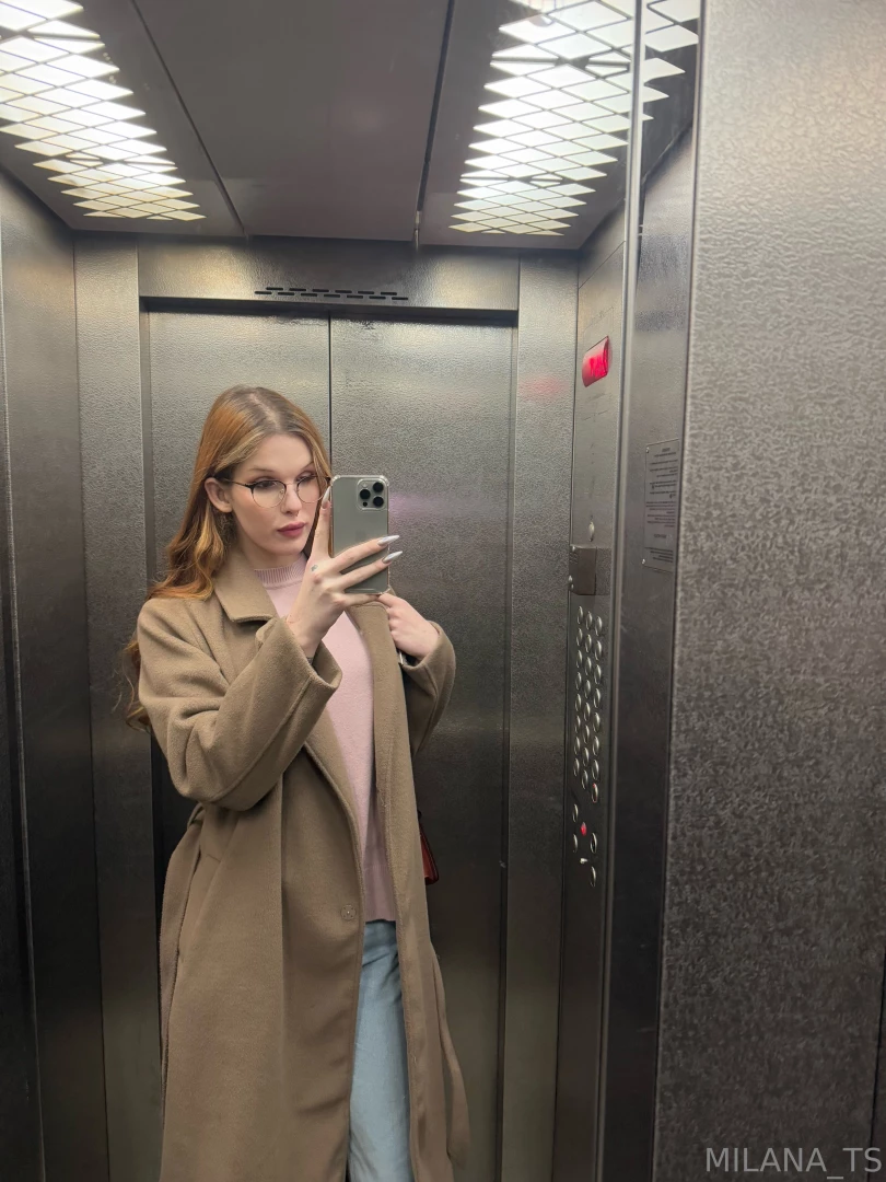 Today especially feels light and harmonious i want to smile for no 