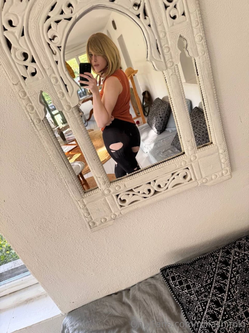 Ups ashley needs some new pantyhose 