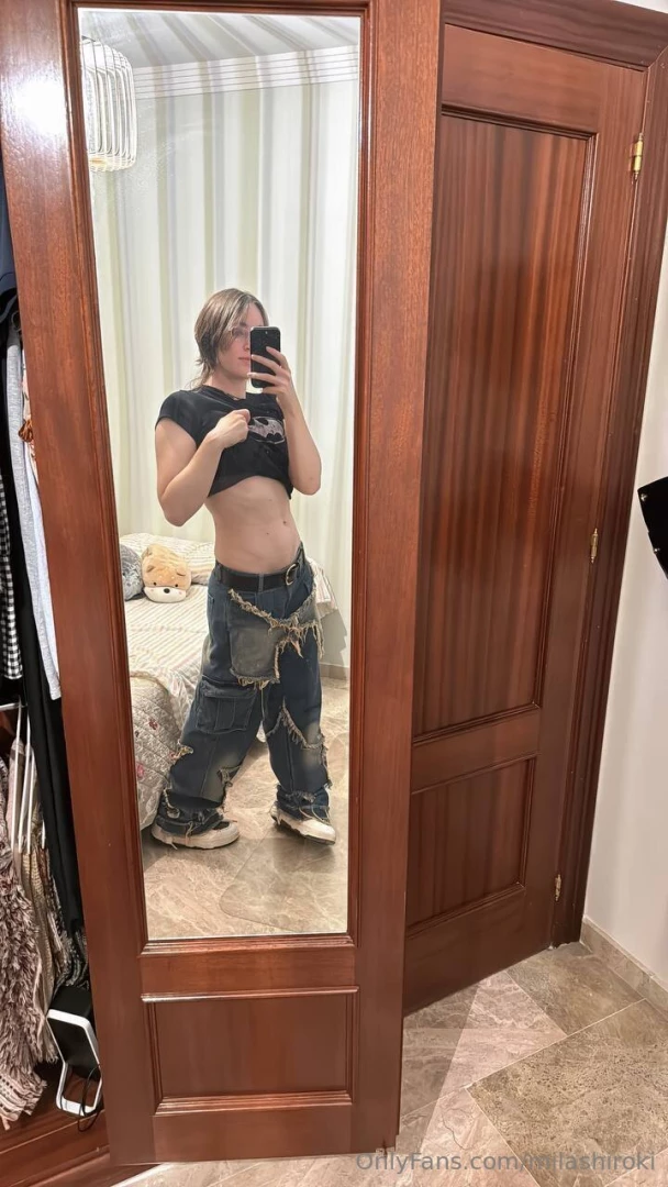 Your girl is at an airbnb making naughty content for you so stay tuned part 2 