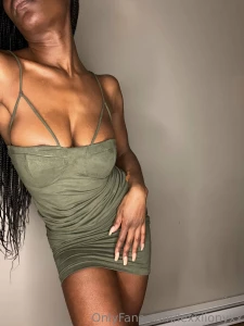 Anyone wanna hump day together send me a dm or a tip if you re feeling