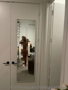 I ve b een so down to get naked lately so here s a frontal nude