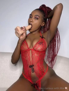 Wild kenian slut tisaaa had a secret page with amp tisaaa her pussy is part 147