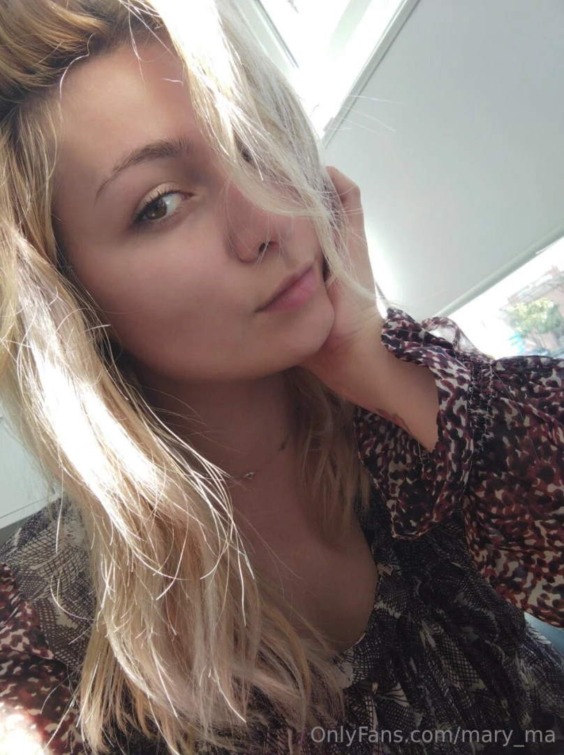 Anal slut amelieweston amelieweston do you like it wet then this is part 2 