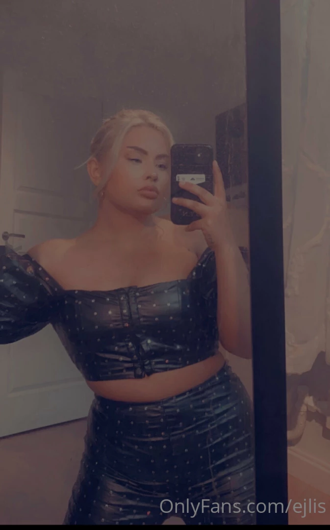 15 discount now go check it out post everyday https onlyfans com 