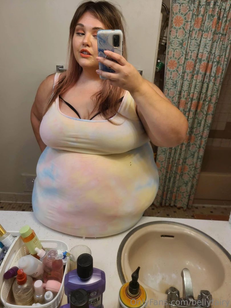 So many years of sink belly pics and the belly just keeps getting part 3 