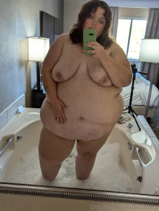 Come watch me take a bath in a huge two person tub that i pretty much part 1