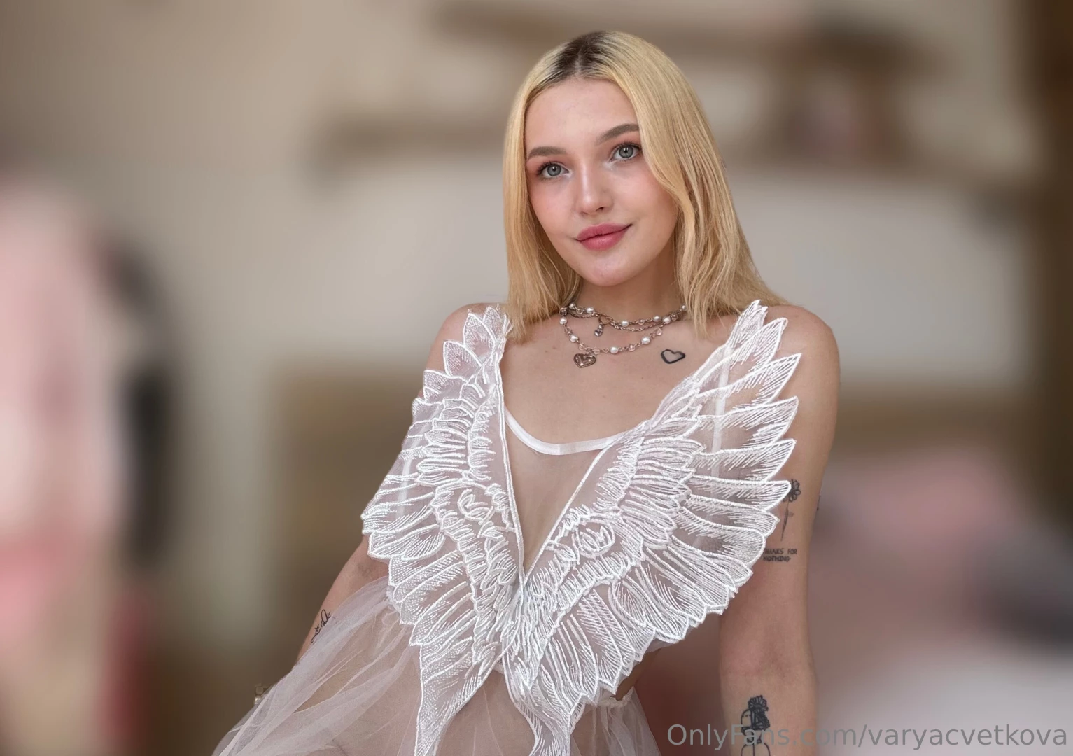 Do you like this angelic dress 