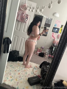 I m obsessed with this lil pink set also would anyone be interested in part 2