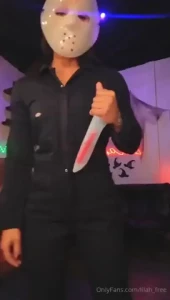 Getting tipsy on webcam and partying a bottle of jameson and a box of part 2