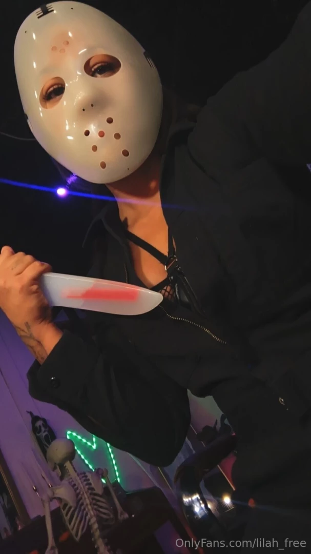 Getting tipsy on webcam and partying a bottle of jameson and a box of 