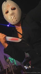 Getting tipsy on webcam and partying a bottle of jameson and a box of