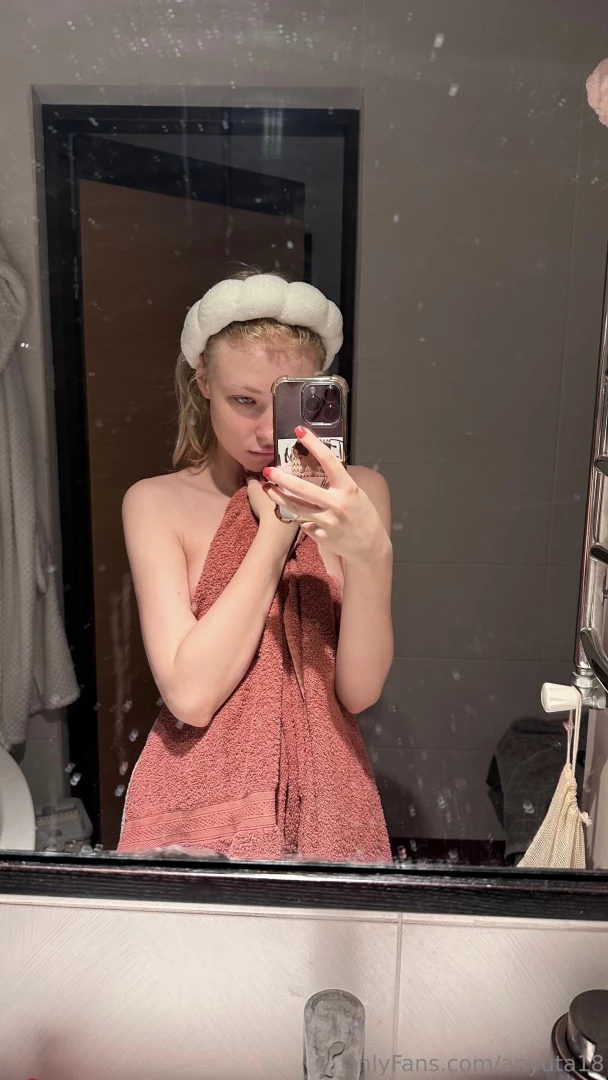 After shower vibes part 2 