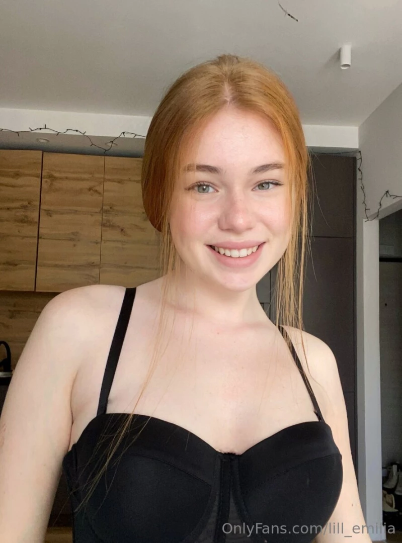 Click here - lolaucos this cutie is online and horny show her some part 23 