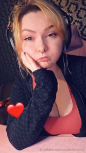 Alright everyone i am back to doing requests is there anything you part 1