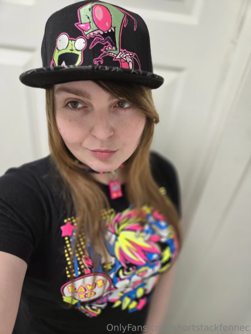 Got called in for overtime so video s gonna be delayed my new outfits 