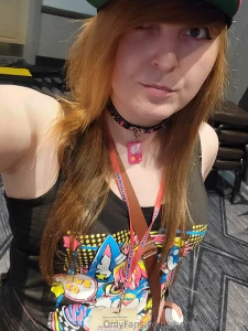 Pov you saw a really cute girl at the anime convention you could ve part 18