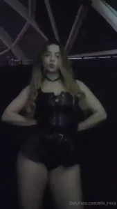 Your hot club girl gonna dance all night