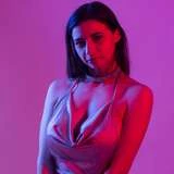 elle_mira