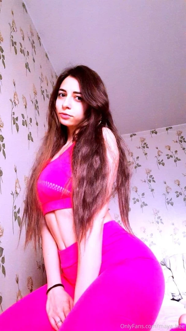 Pinky girl want have some fun 