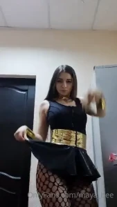 Do you like my twerk i love shaking my butt for you need your likes