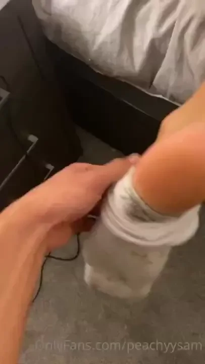 I love it when handsomebuck gets his hands all over my body who is 