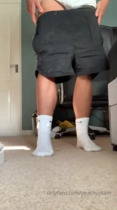 I ve missed playing with my arse hole its been to long and it s gone