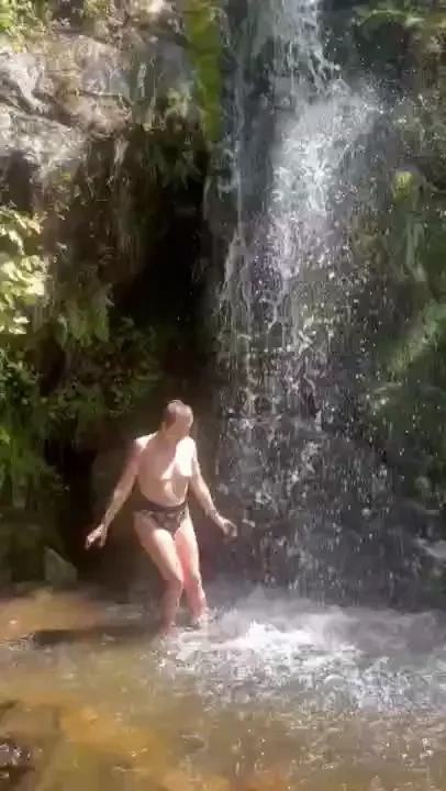 So cold but worth it love cold plunges 