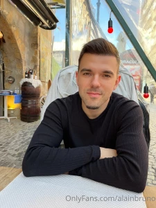 I just ordered fettuccine alfredo with shrimp today is my cheat day