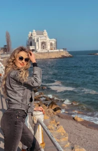 Fall is here and i couldn t be more excited the air is crisp the