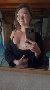 Ehm i think this is the weirdest photo in a while part 1