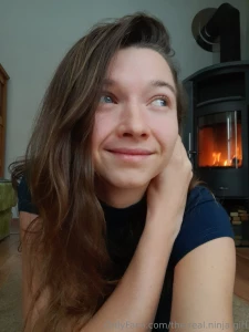 Warm smiles and kisses part 4