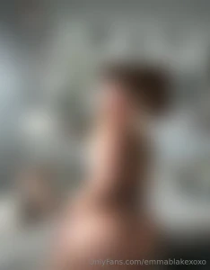 Wanna make your day naughty this booty hugging this thong tight and