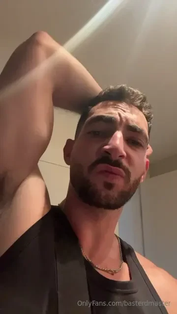 Come closer so i could hit you in the face with this 