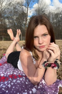 Babyyredxo