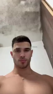 Llegue bellaco del gym y i came home from gym horny