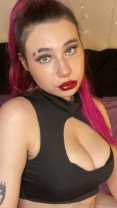 Swipe to see the thong x part 1