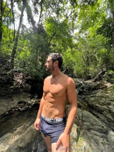 Like my last 10 posts to get an exclusive photo