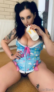 Whilst away this weekend - i have set up my new studio space yes i now part 1