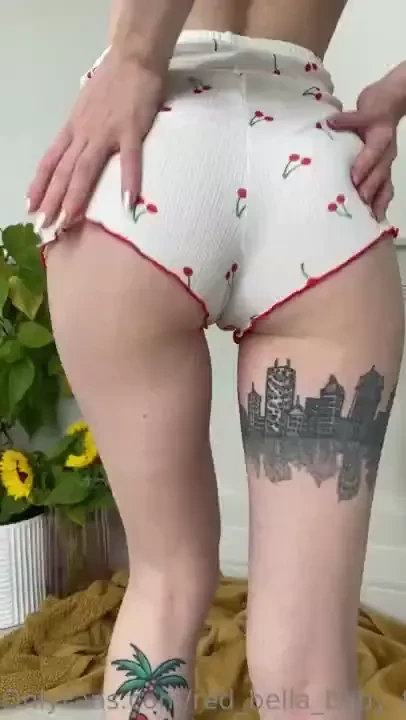 What s every one up to today i pulled a sicky yesterday and now i have 