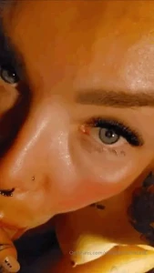 Moi m oon karkki mybadbunnysecret nyt -65 sek uusille ett vanhoille