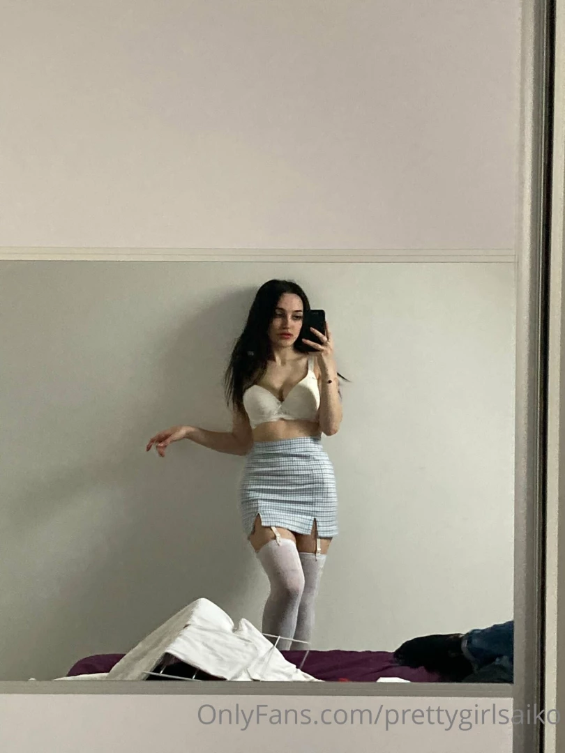 Sexy sexy mirror nudes 