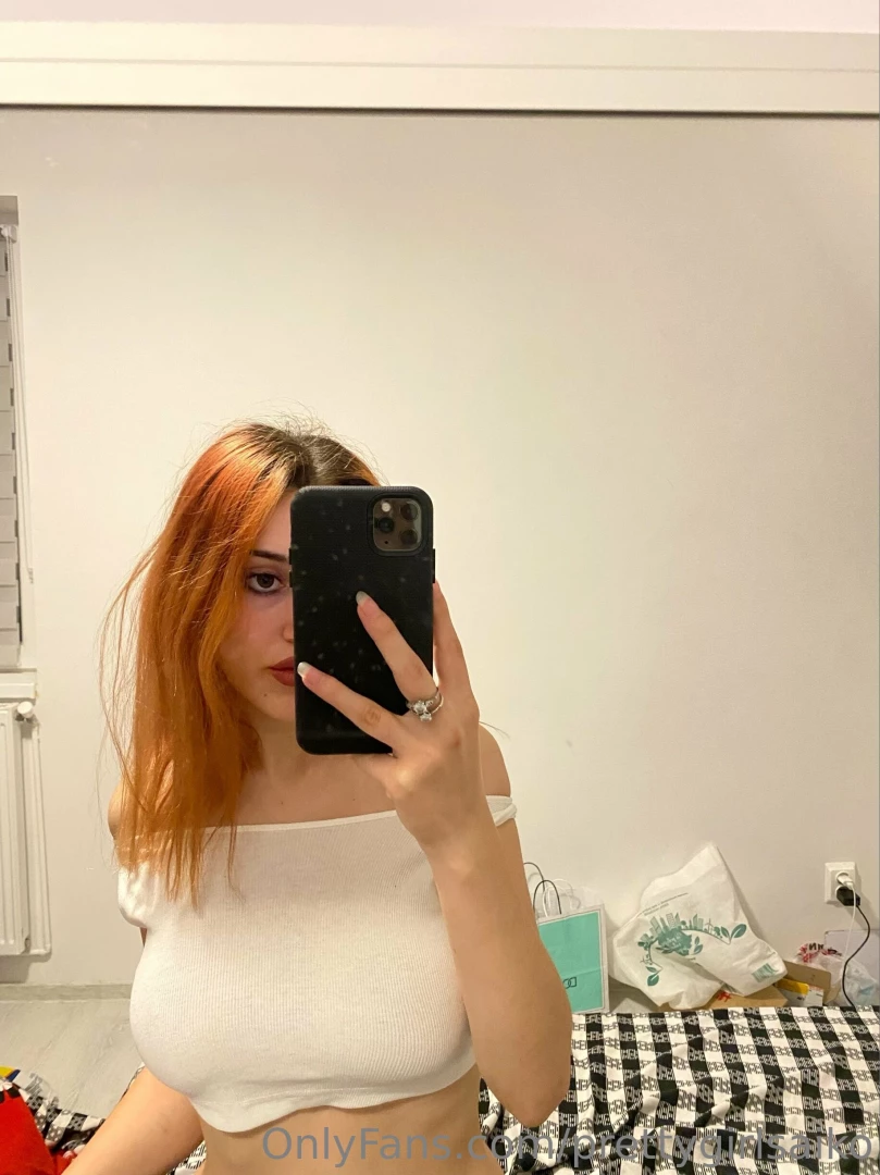 Gotta love white tshirts 