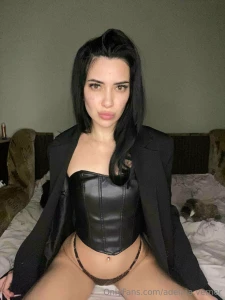 Is black on a swarthy body what you need i think it s just the right part 2