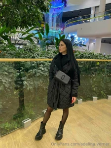 A man came up to me at the mall and told me that girls in black thin