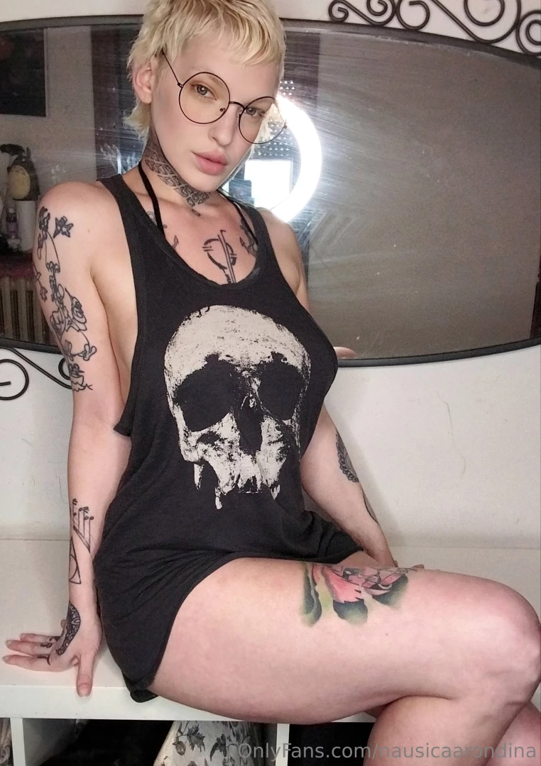 Would you like to stay at home with me and my cats today questo set part 1 