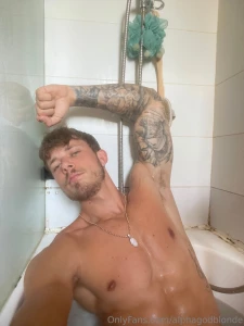 It s shower time let s play