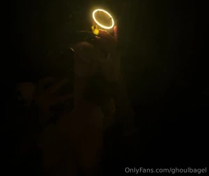 Cheeky lil video for you tomorrow if you like breathy masked moans by